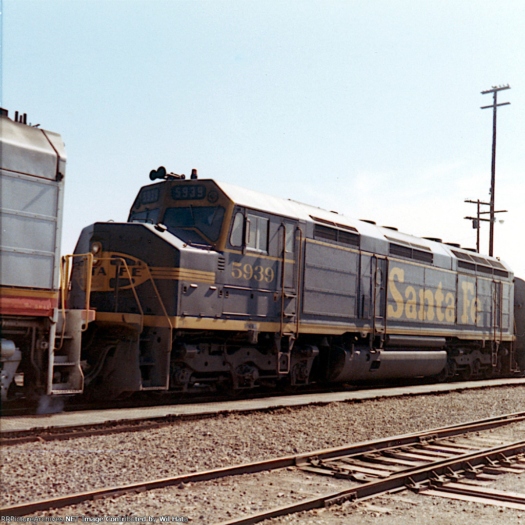 Santa Fe F45 5939